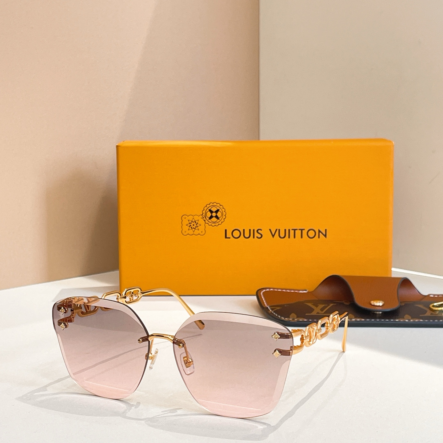 Louis Vuitton LOUIS VUITTO*太阳眼镜
