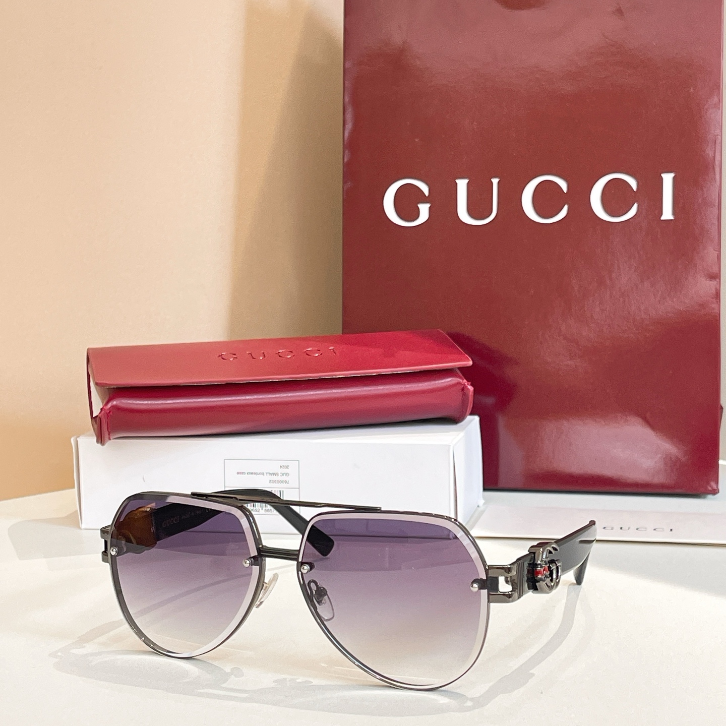 Gucci 古驰墨镜