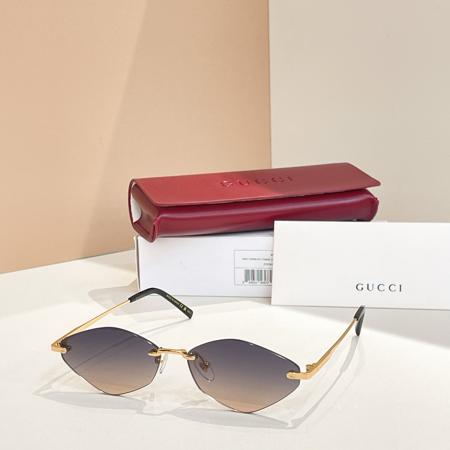 GUCCI🐝🐝🐝MODEL：GG2102SK🐝🐝🐝SIZE59口15-145🐝🐝🐝