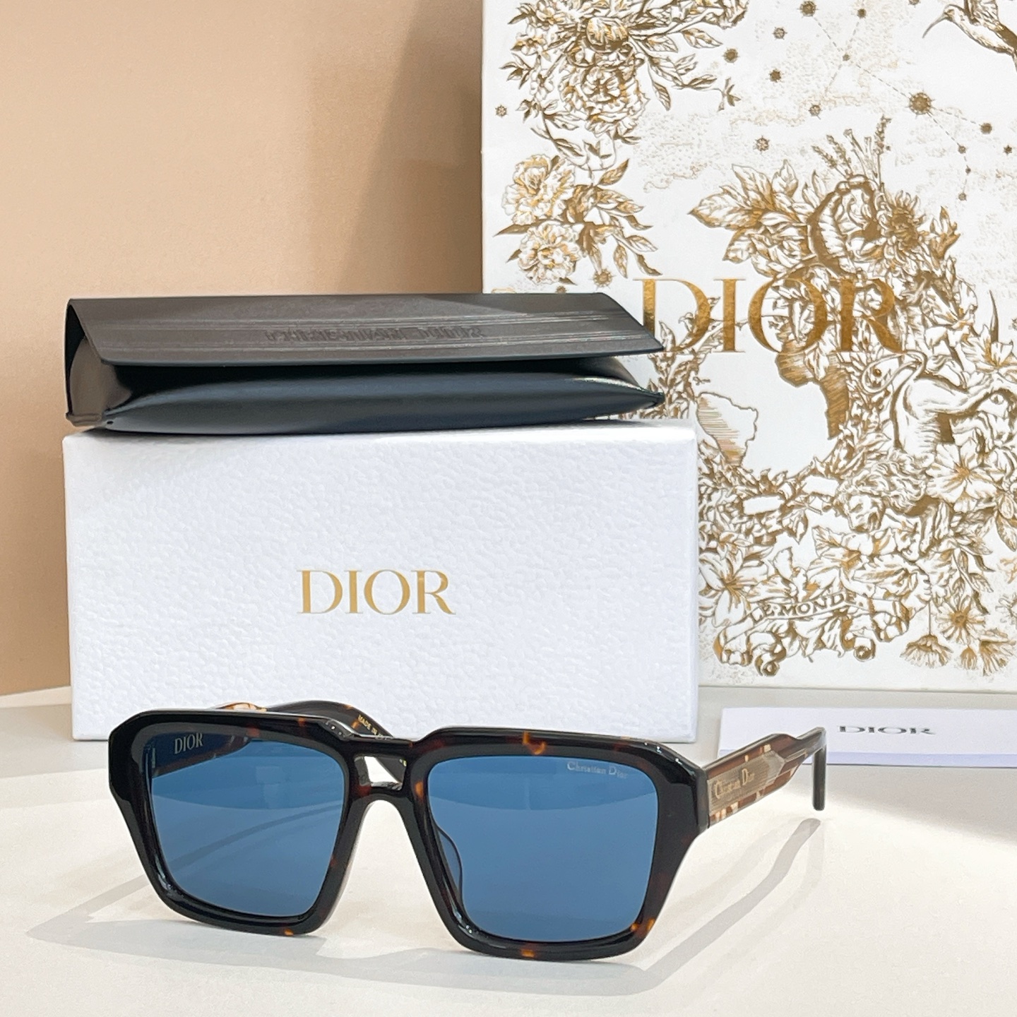 DIO*🌟🌟🌟MODEL：Christian Dior Label R2F🌟🌟🌟SIZE：56口19-1