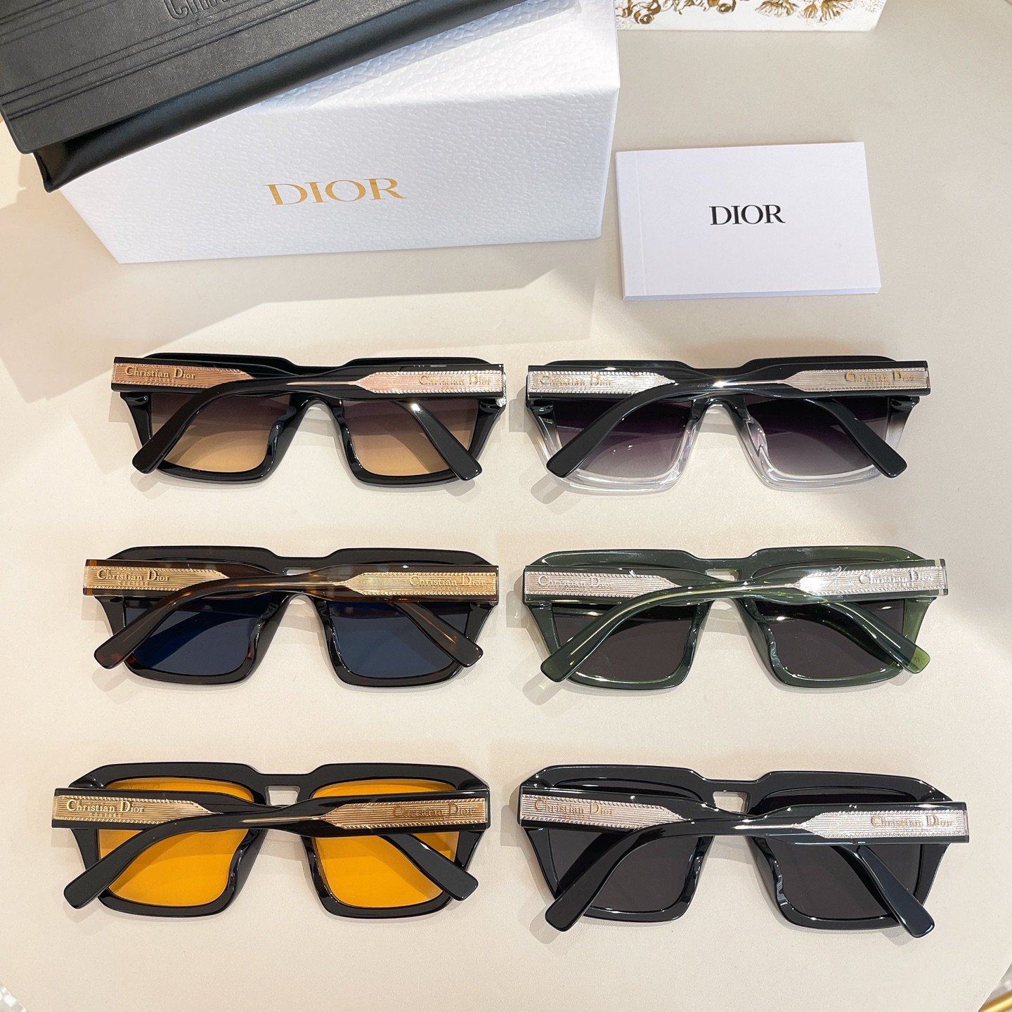 DIO*🌟🌟🌟MODEL：Christian Dior Label R2F🌟🌟🌟SIZE：56口19-1