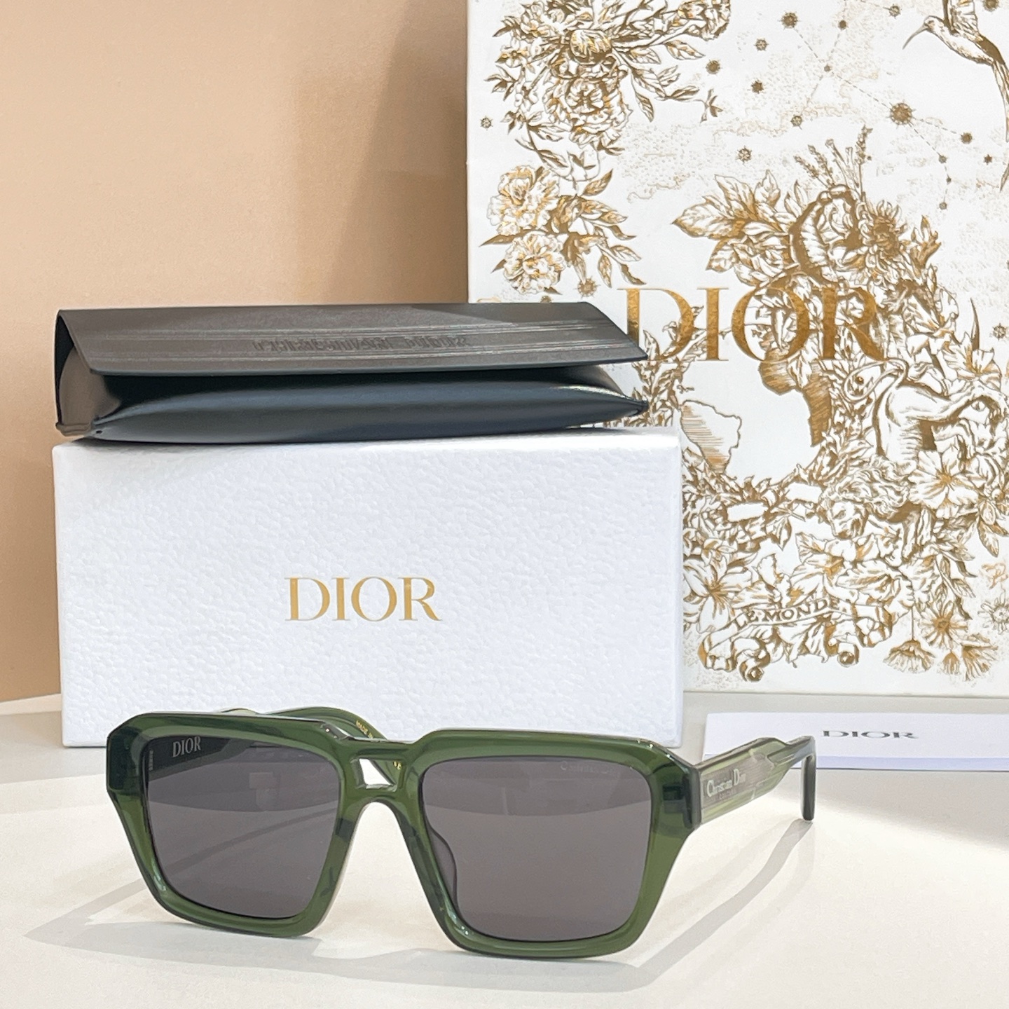 DIO*🌟🌟🌟MODEL：Christian Dior Label R2F🌟🌟🌟SIZE：56口19-1