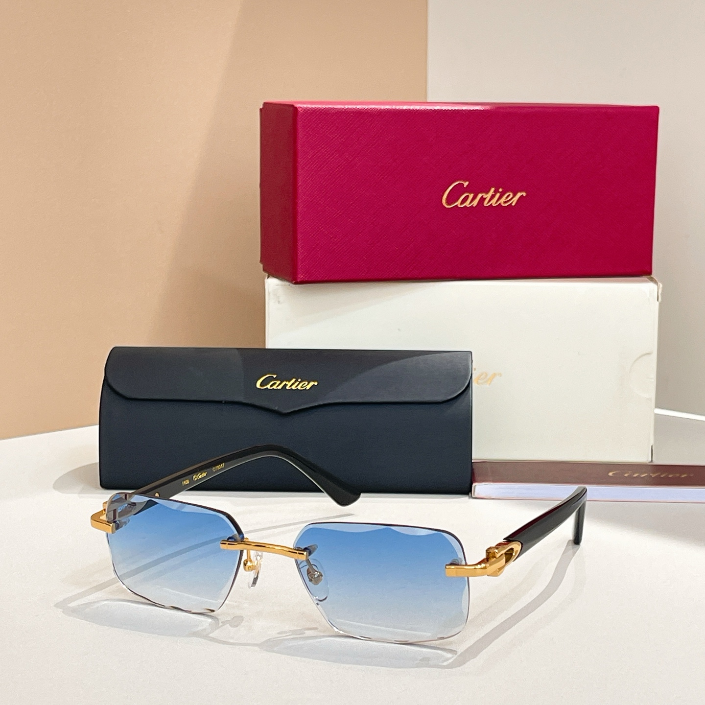 Cartie*✨✨✨MODEL：CT0047 ✨✨✨SIZE  140✨✨✨