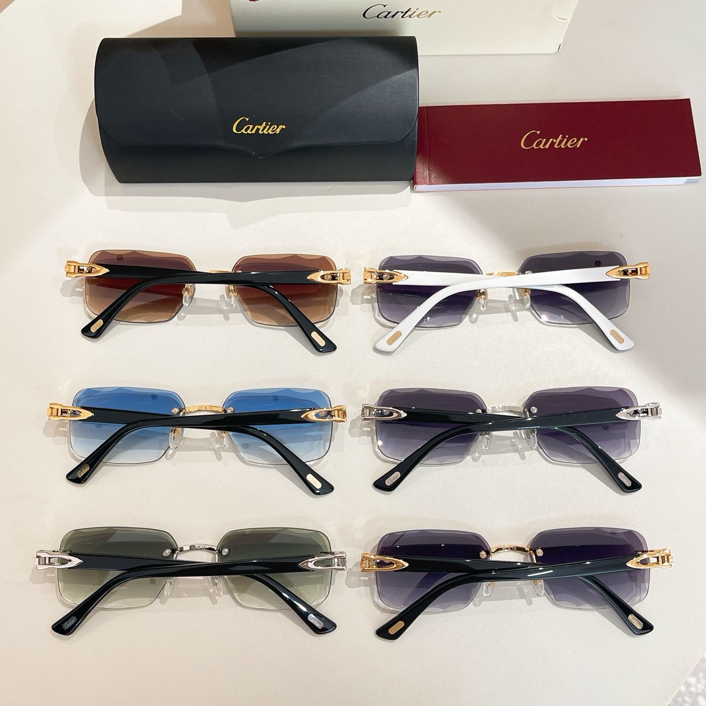 Cartie*✨✨✨MODEL：CT0047 ✨✨✨SIZE  140✨✨✨