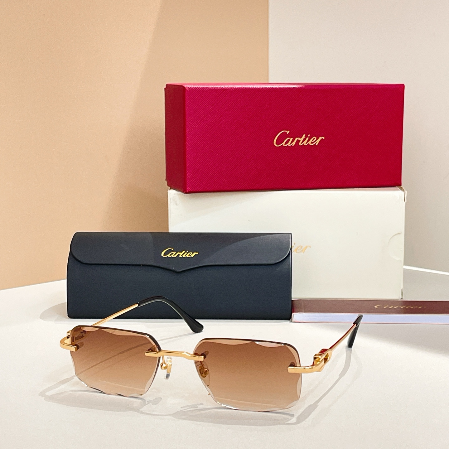 Cartie*✨✨✨MODEL：CT0045✨✨✨SIZE  145✨✨✨