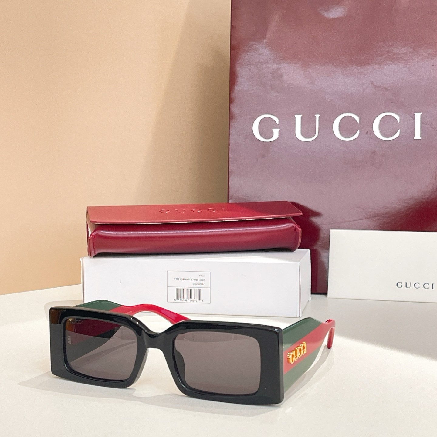 GUCC*🐝🐝🐝MODEL：GG1860S🐝🐝🐝SIZE：53口22-145🐝🐝🐝