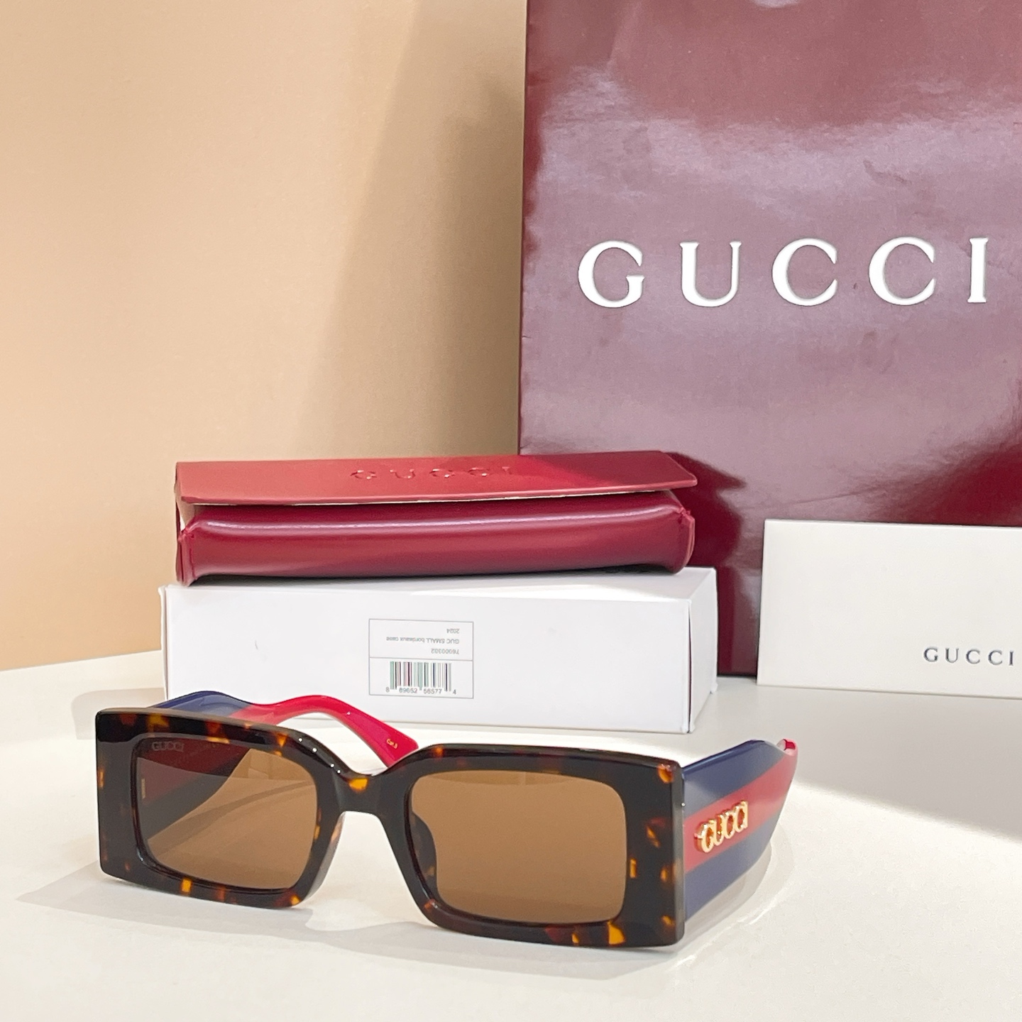 GUCC*🐝🐝🐝MODEL：GG1860S🐝🐝🐝SIZE：53口22-145🐝🐝🐝