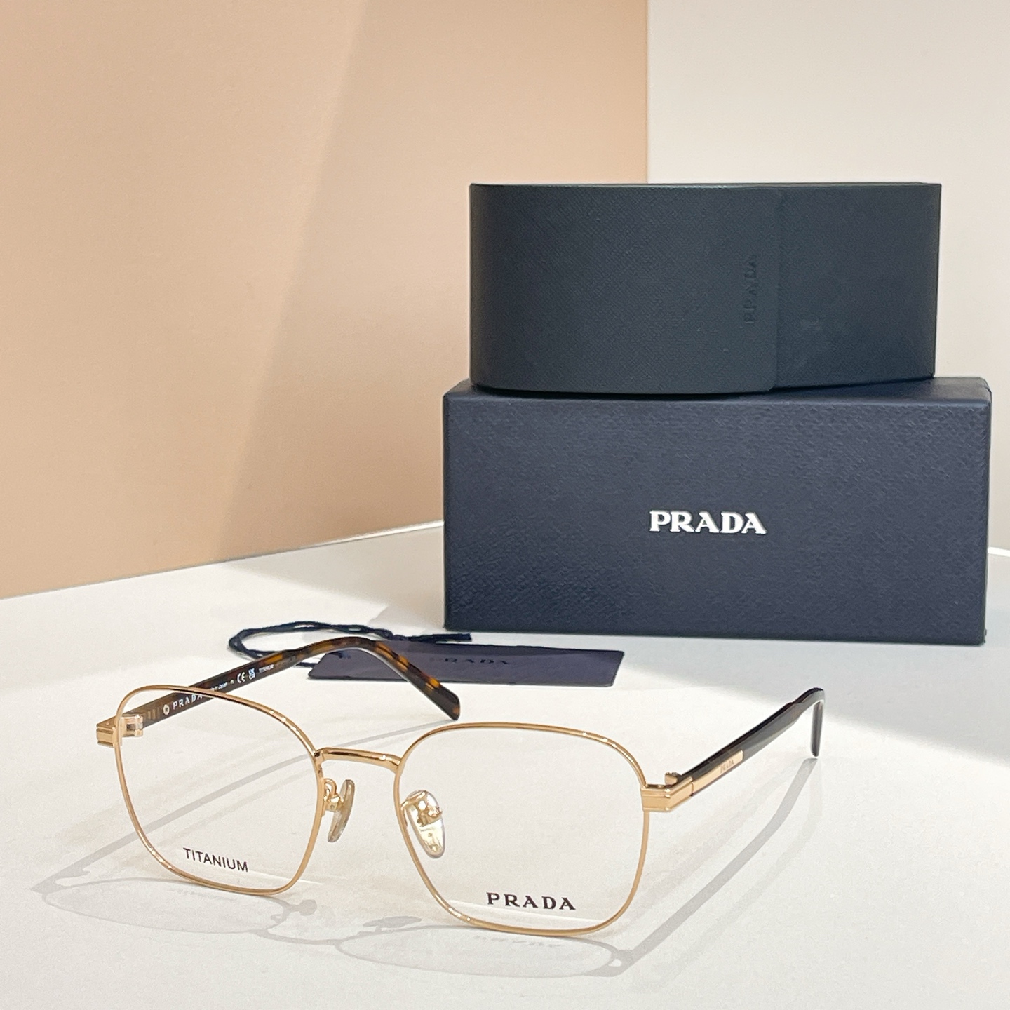 PRADA✨✨✨MODEL：VPR A55✨✨✨SIZE：53口19-145✨✨✨