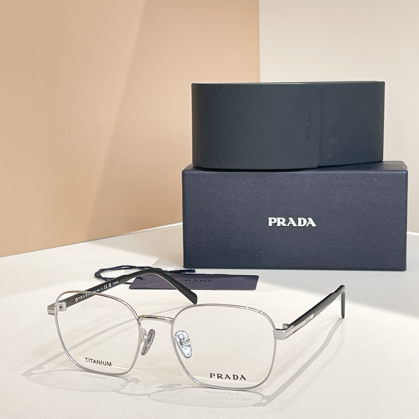 PRADA✨✨✨MODEL：VPR A55✨✨✨SIZE：53口19-145✨✨✨