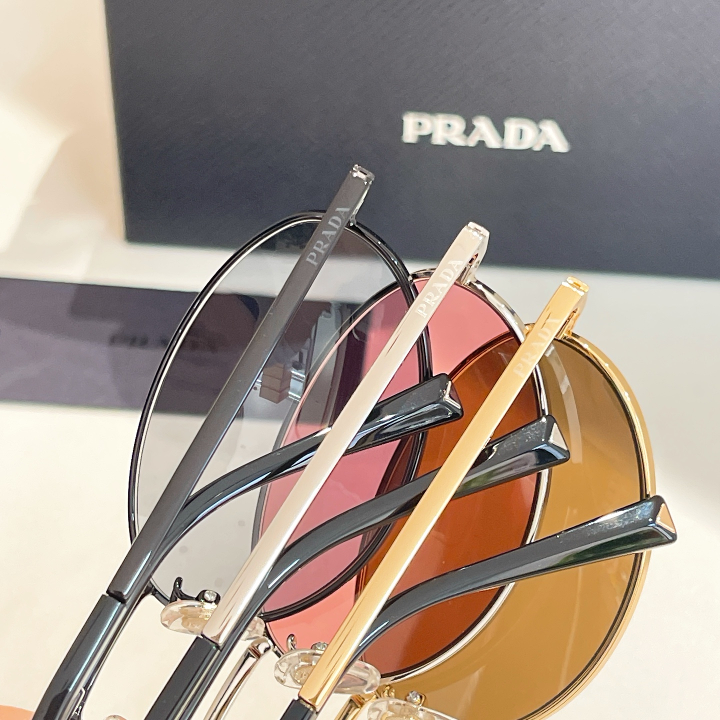 PRADA✨✨✨MODEL：PR A59S✨✨✨SIZE：59口19-125✨✨✨