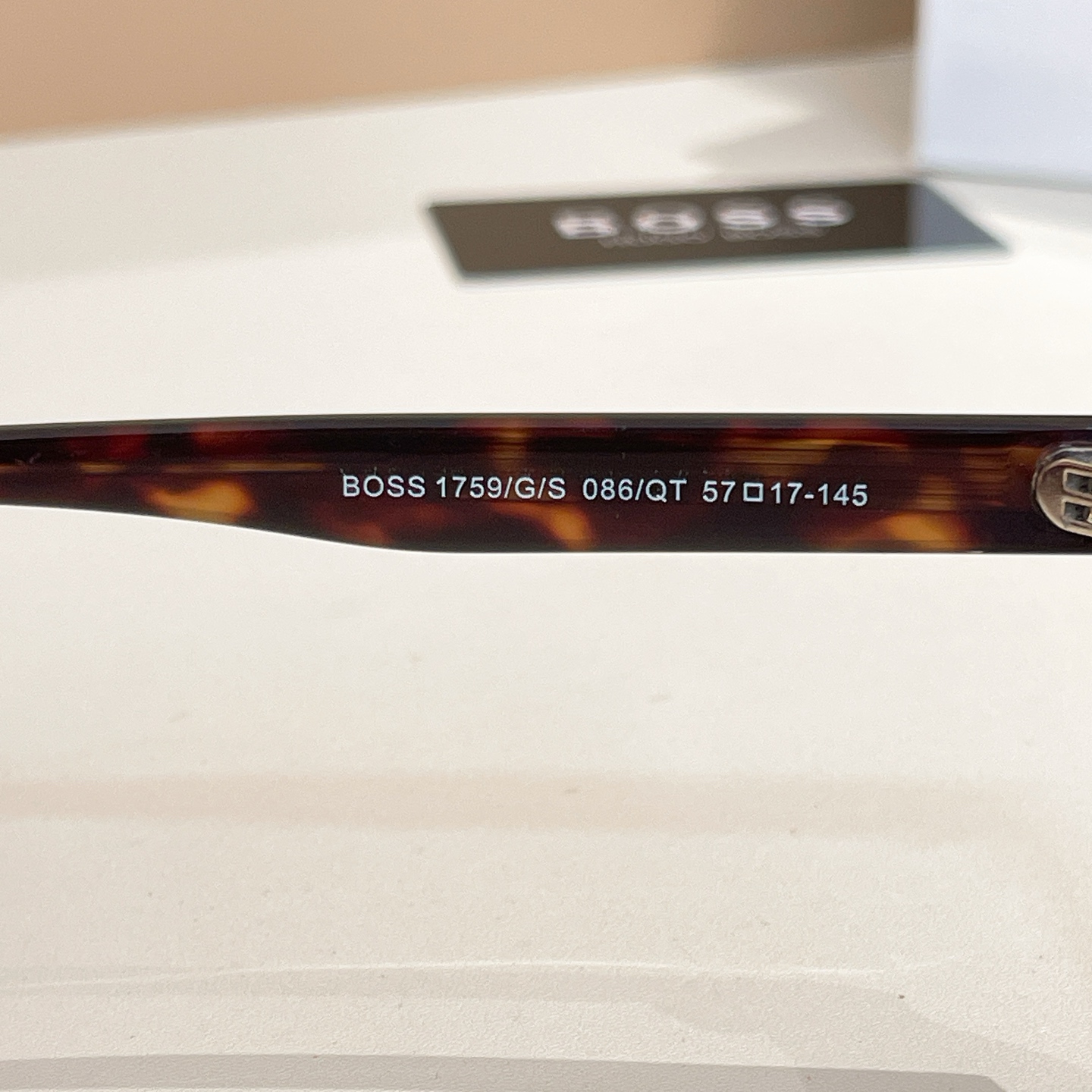 BOSS✨✨✨MODEL 1759✨✨✨SIZE 57口17-145✨✨✨