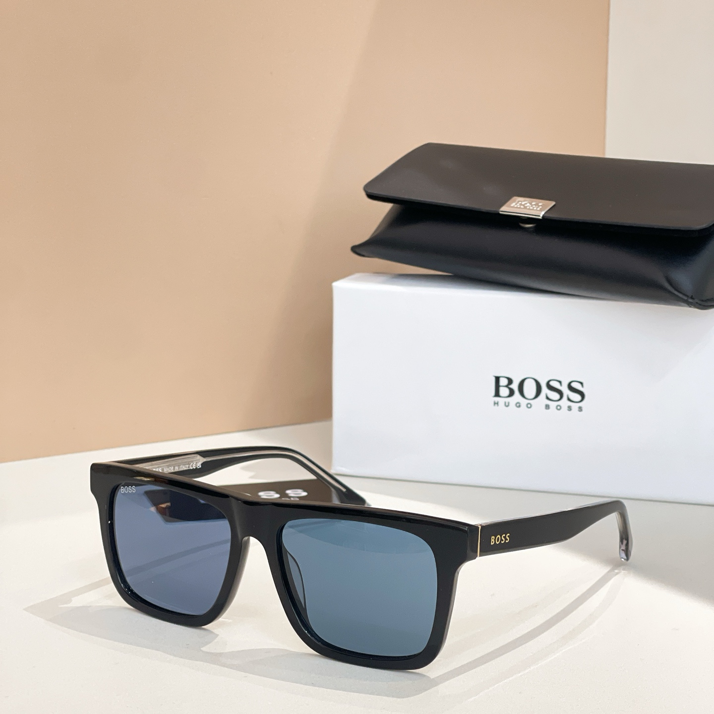 BOSS✨✨✨MODEL 1759✨✨✨SIZE 57口17-145✨✨✨