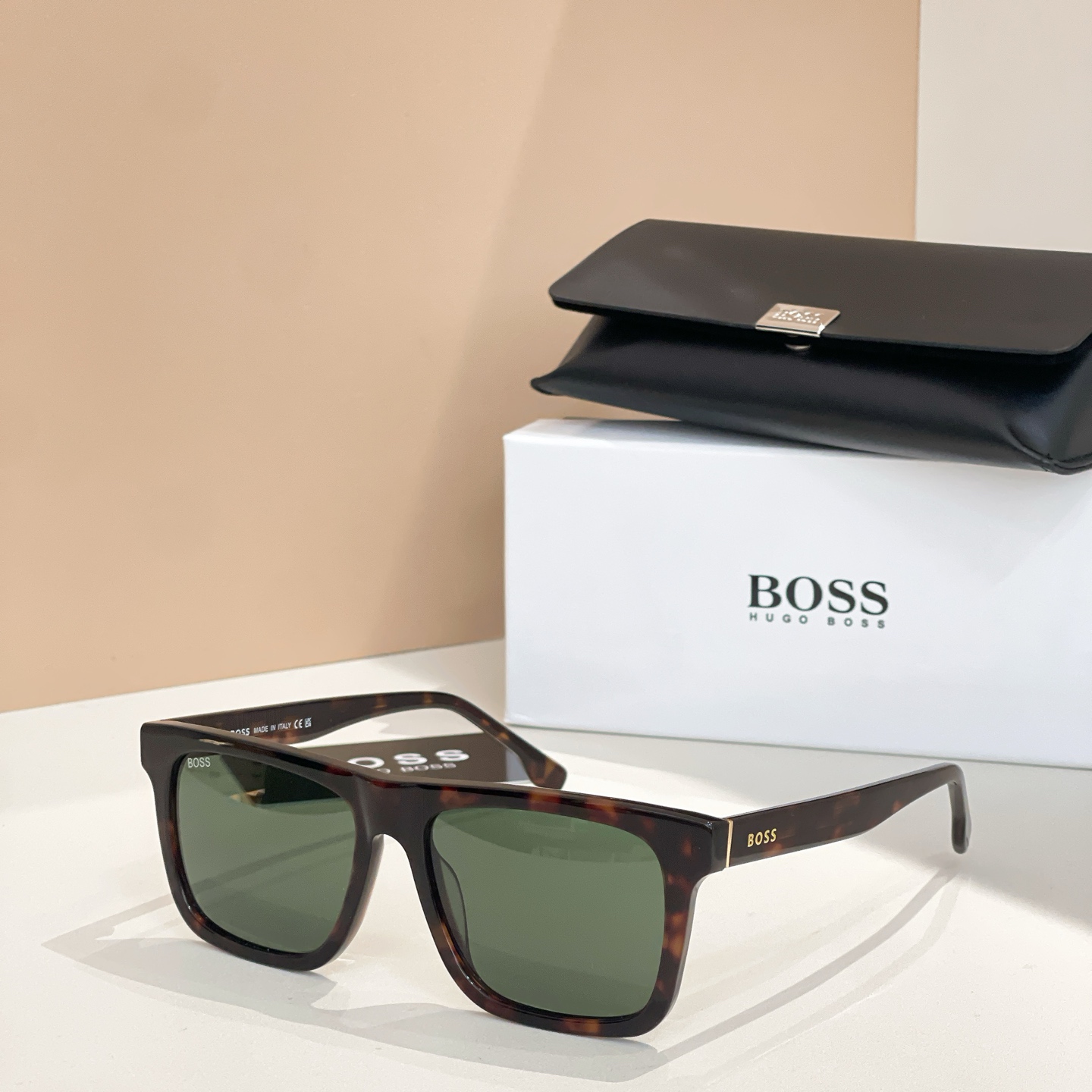 BOSS✨✨✨MODEL 1759✨✨✨SIZE 57口17-145✨✨✨