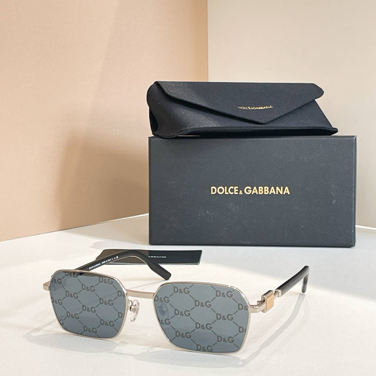 DOLCE & GABBAN*🌟🌟🌟MODEL：DG2316🌟🌟🌟SIZE52口14-145🌟🌟🌟
