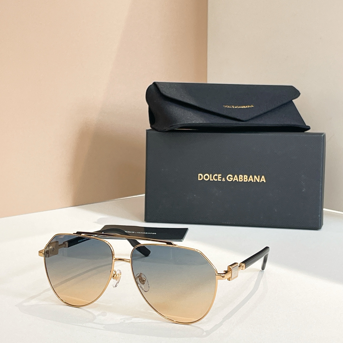 DOLCE & GABBAN*🌟🌟🌟MODEL：DG2315🌟🌟🌟SIZE52口14-145🌟🌟🌟