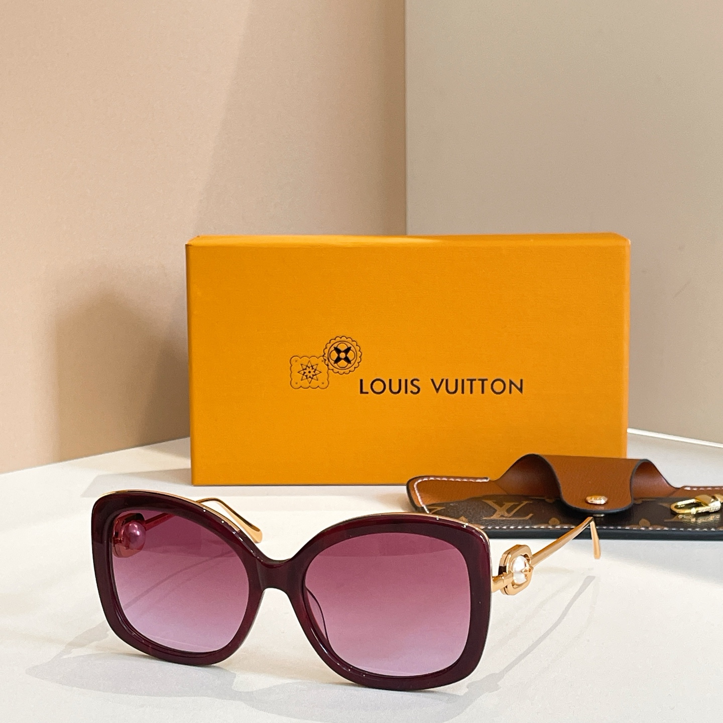 LOUIS VUITTO*🌟🌟🌟MODEL：Z1932E🌟🌟🌟SIZE：58口18-145🌟🌟🌟