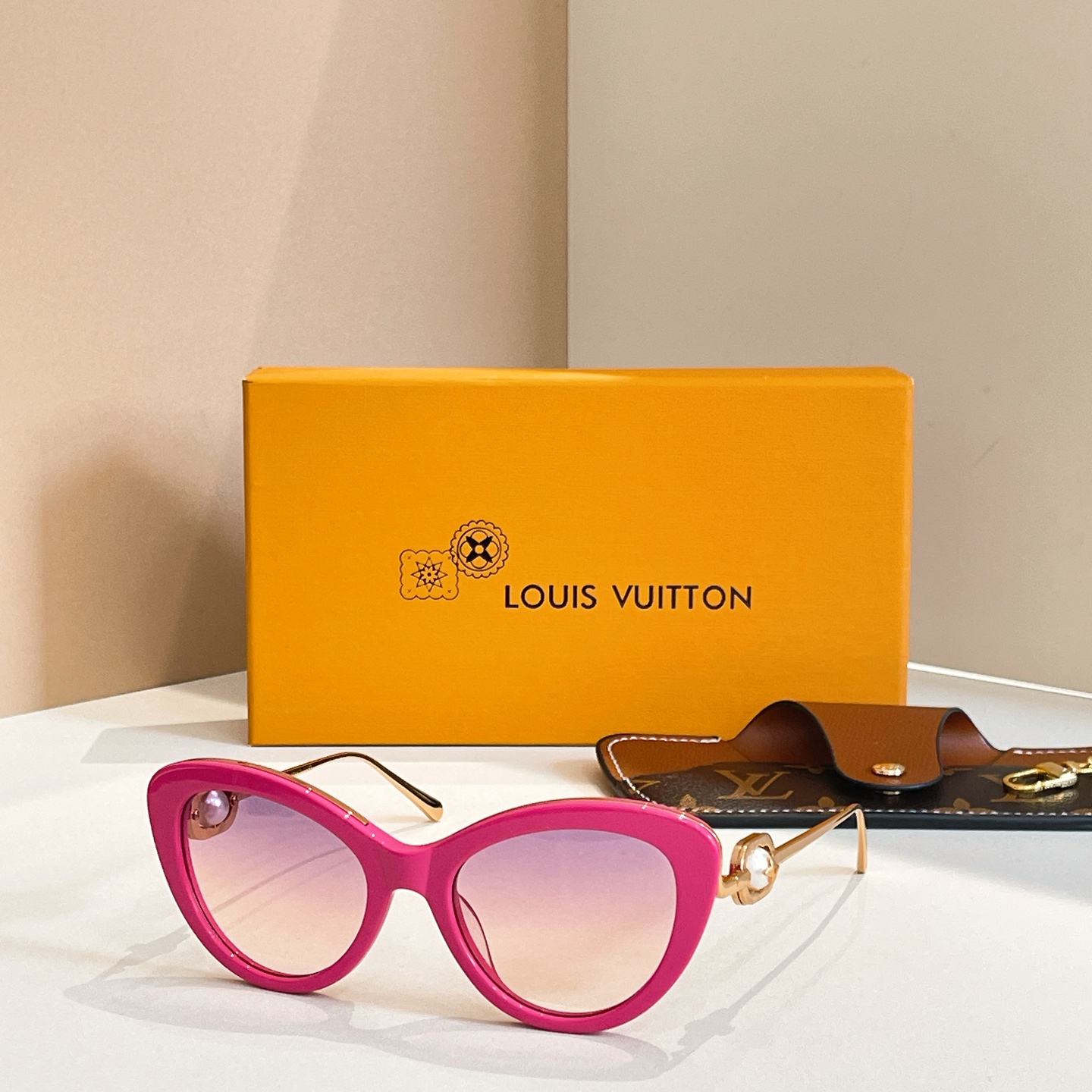 LOUIS VUITTO*🌟🌟🌟MODEL：Z1931E🌟🌟🌟SIZE：54口20-145🌟🌟🌟