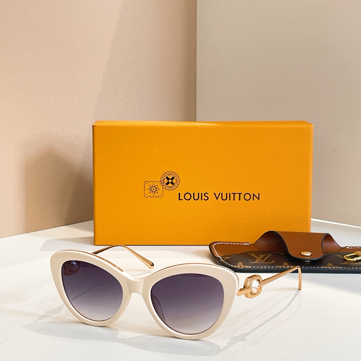 LOUIS VUITTO*🌟🌟🌟MODEL：Z1931E🌟🌟🌟SIZE：54口20-145🌟🌟🌟