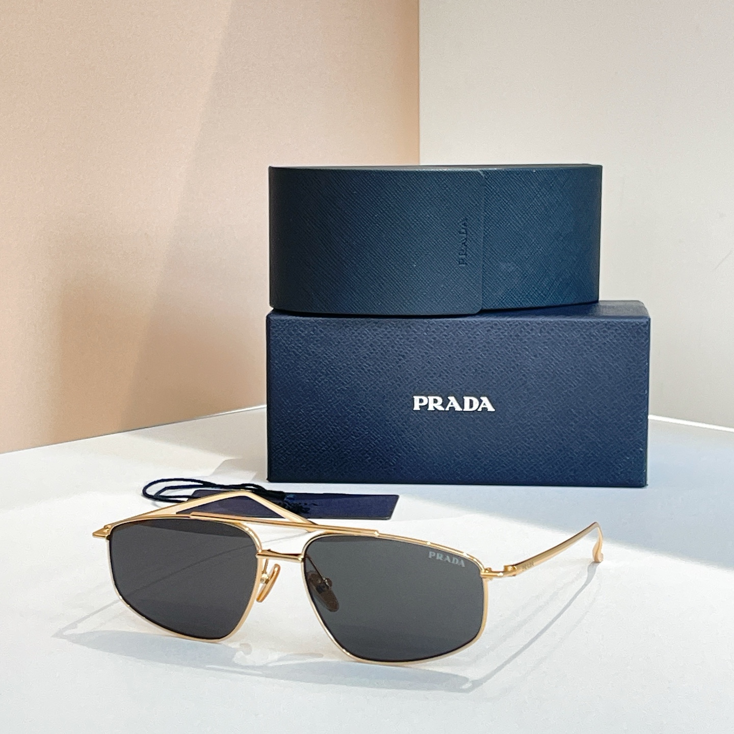 PRADA✨✨✨MODEL：PR C51S✨✨✨SIZE：58口16-145✨✨✨