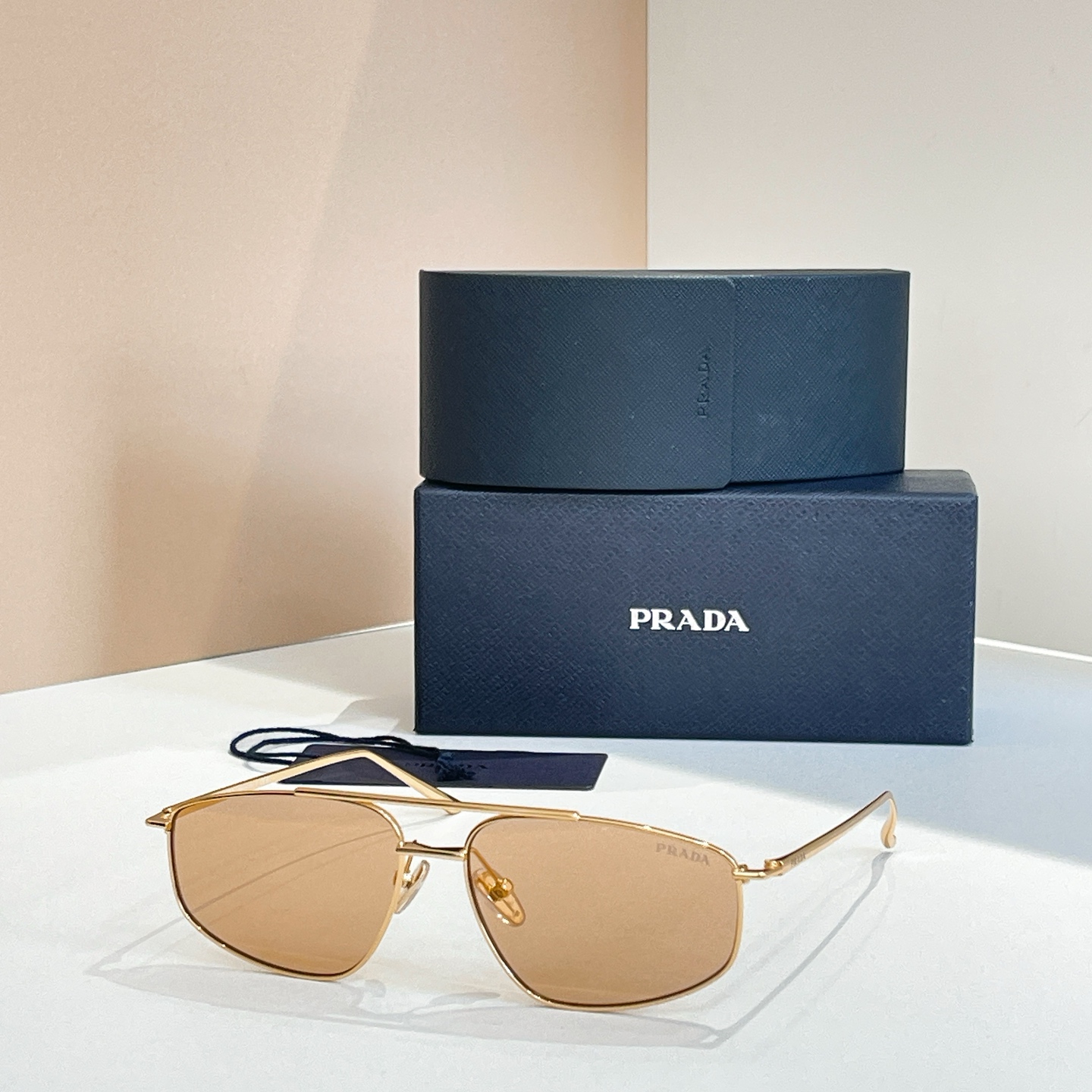 PRADA✨✨✨MODEL：PR C51S✨✨✨SIZE：58口16-145✨✨✨