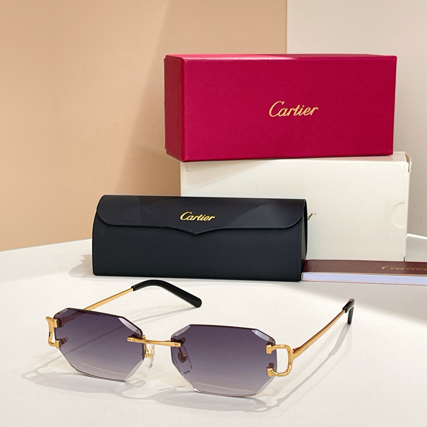 Cartie*✨✨✨MODEL：CT0102O✨✨✨SIZE：55口18-135✨太阳镜，变色片