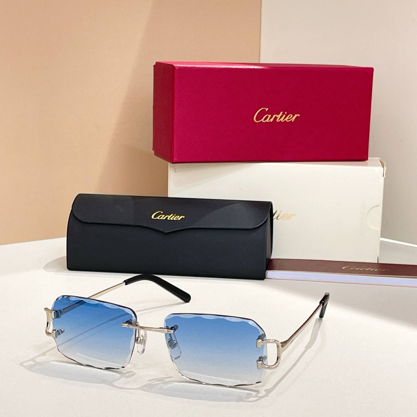 Cartie*✨✨✨MODEL：CT0104O✨✨✨SIZE：55口18-135✨太阳镜，变色片