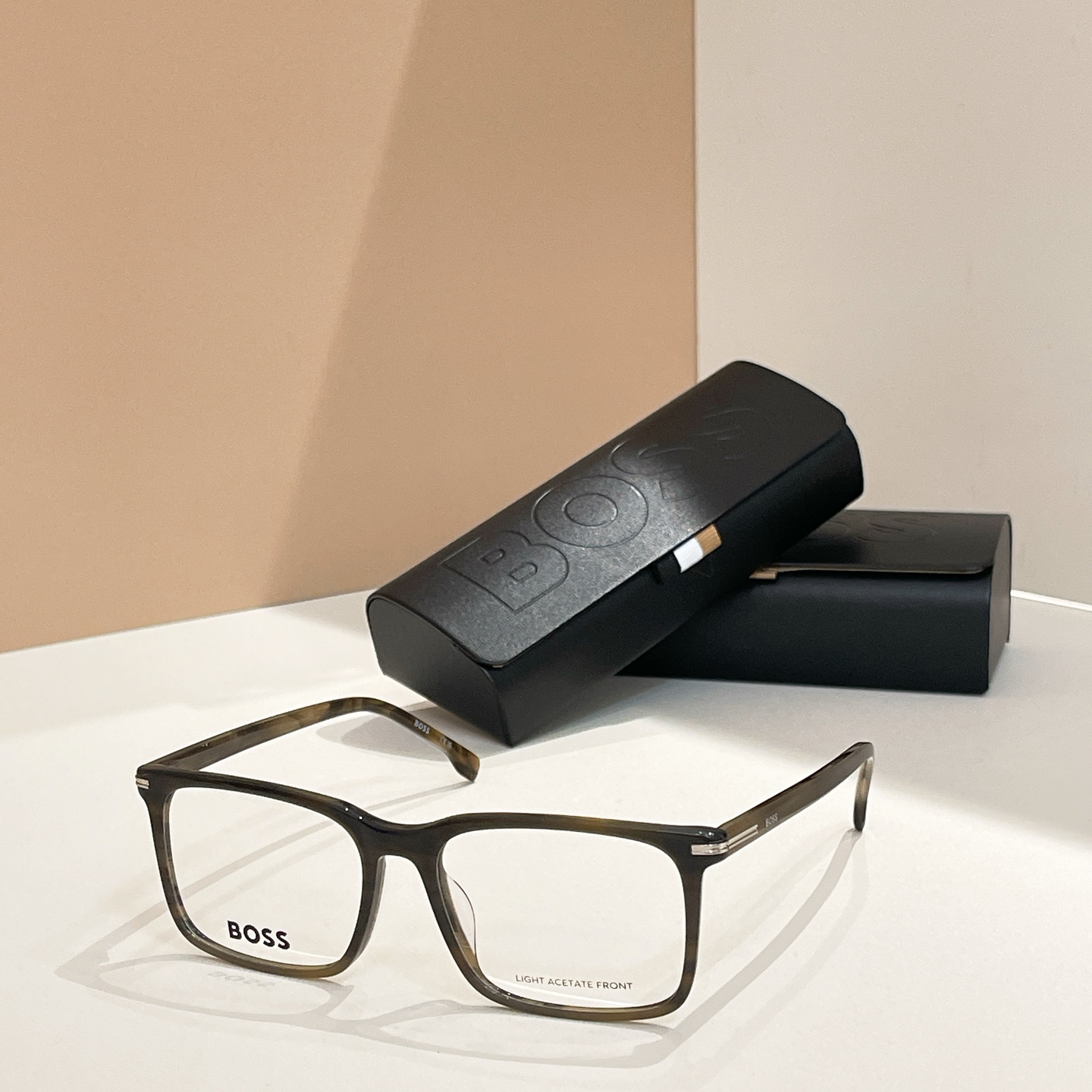 BOSS 1753 Eyeglasses - Stylish Black Frame Optical Glasses, Size 145 5 i1755948757461 4954 0 3