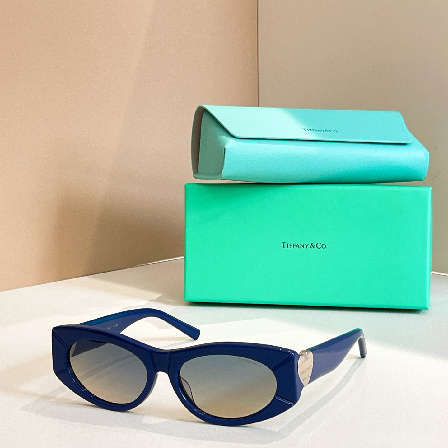 TIFFANY&Co.✨✨✨MODEL：TF4222U ✨✨✨ SIZE：56口17-140✨✨✨