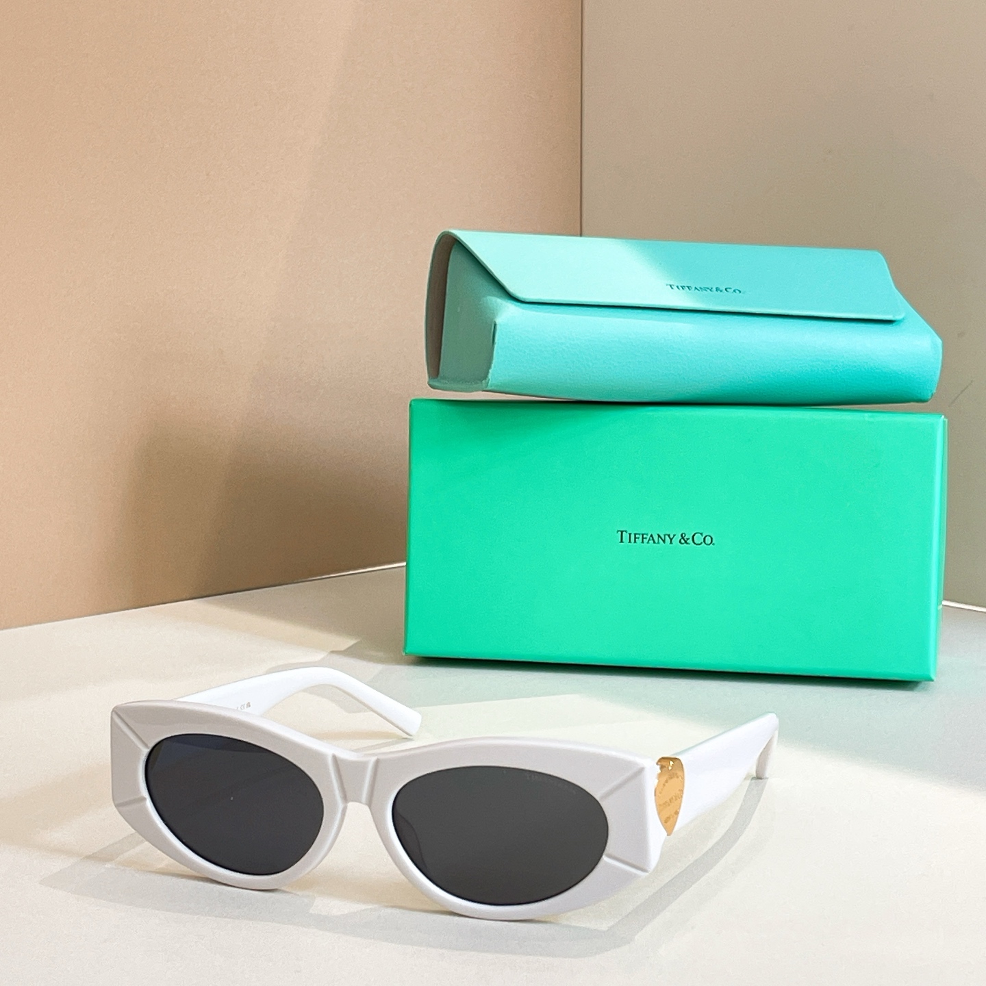 TIFFANY&Co.✨✨✨MODEL：TF4222U ✨✨✨ SIZE：56口17-140✨✨✨