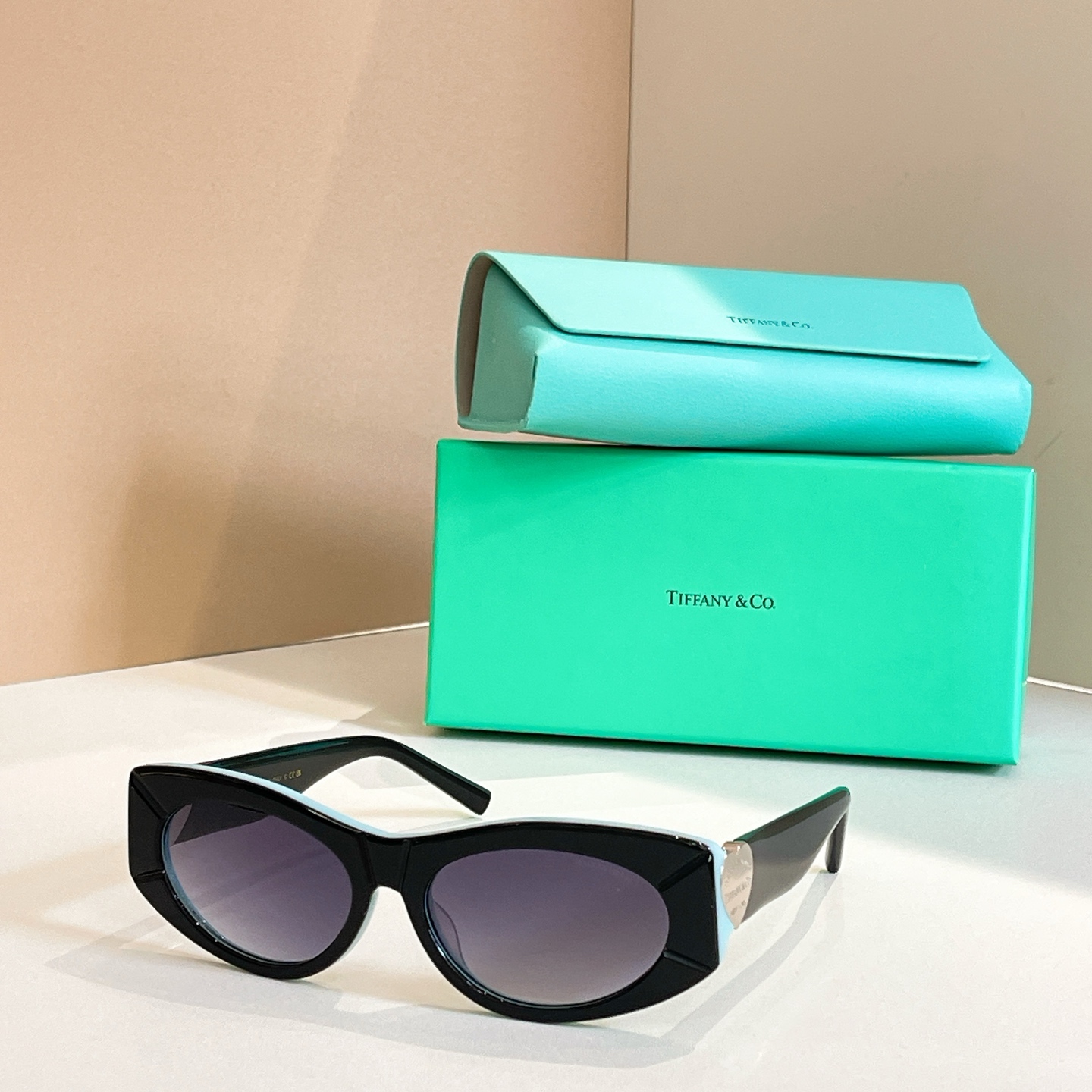 TIFFANY&Co.✨✨✨MODEL：TF4222U ✨✨✨ SIZE：56口17-140✨✨✨