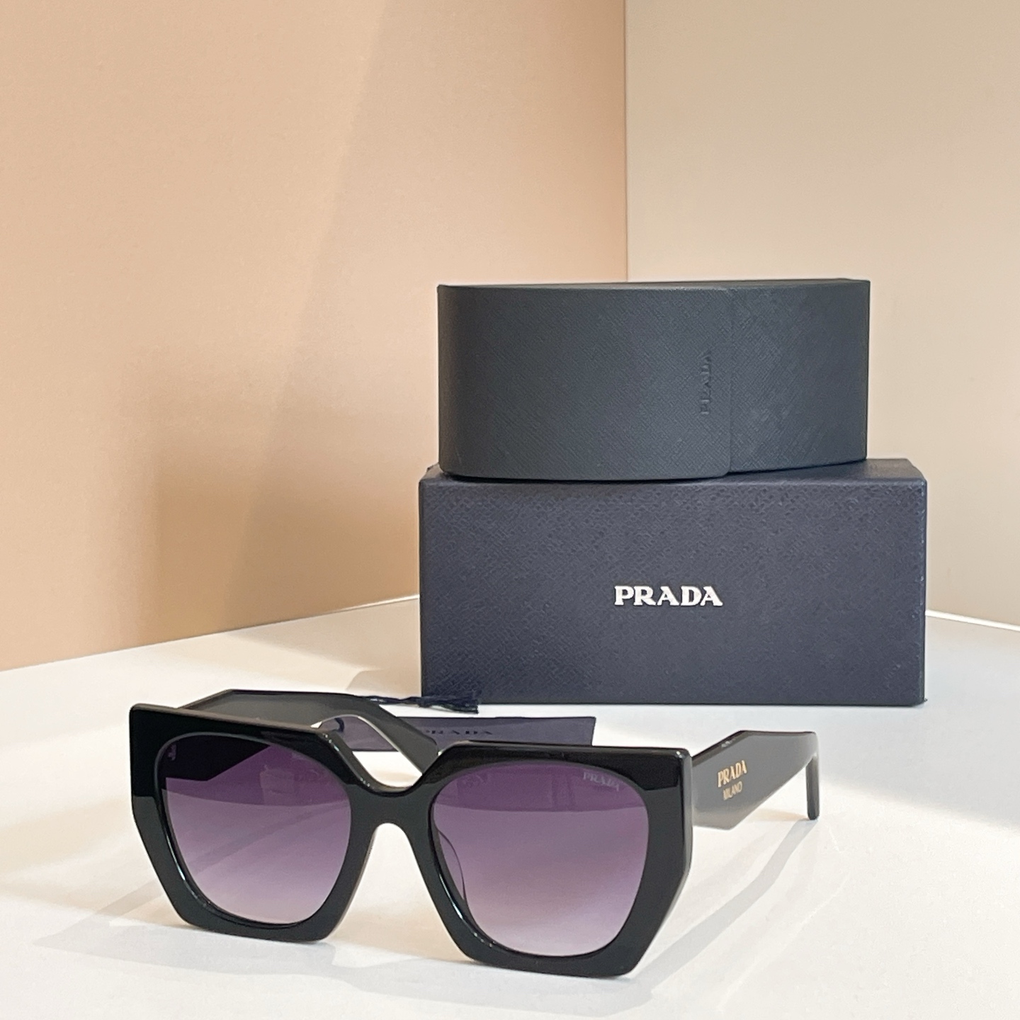 Prada SPR15W Black & White Sunglasses | Stylish Designer Eyewear 6 i1756009723196 8605 0 5