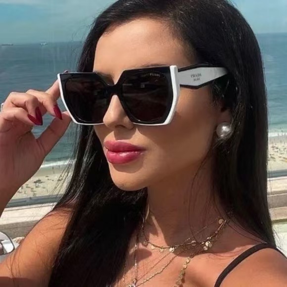 Prada SPR15W Designer Sunglasses | Square Frame with Gradient Brown Lenses 5 i1756009747450 7692 0 4