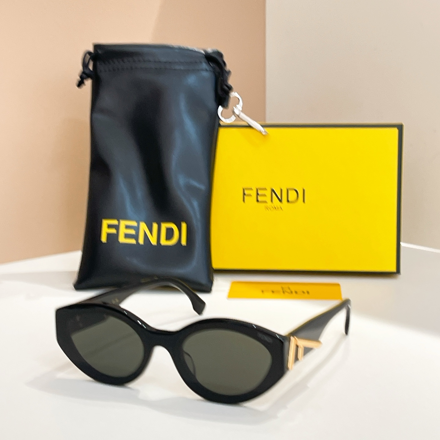 Fendi FE0A056V Black Oval Sunglasses - 63mm Lens, Stylish and Protective 2 i1756032604250 9766 0 0