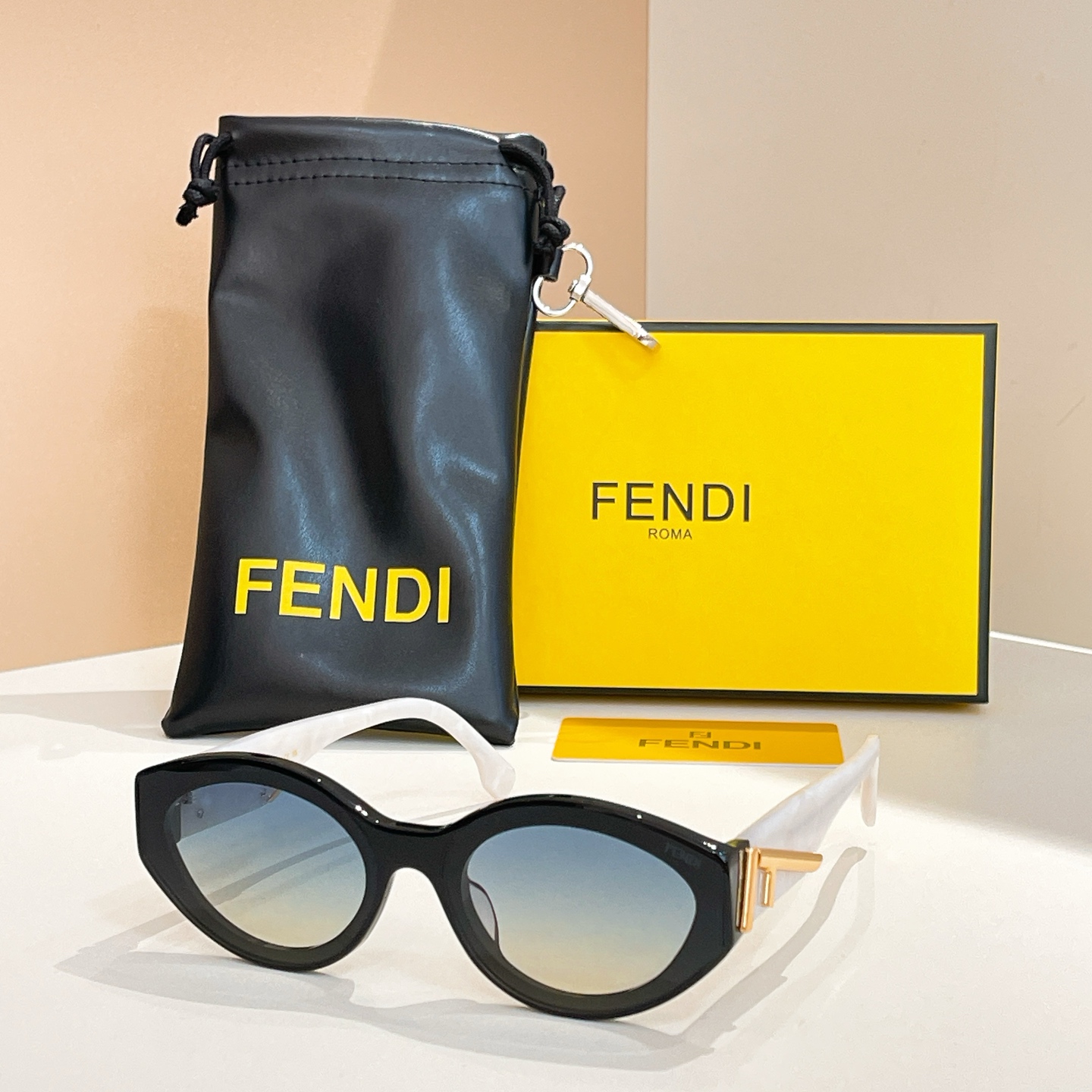 Fendi FE0A056V Black Oval Sunglasses - 63mm Lens, Stylish and Protective 6 i1756032604272 502 0 4
