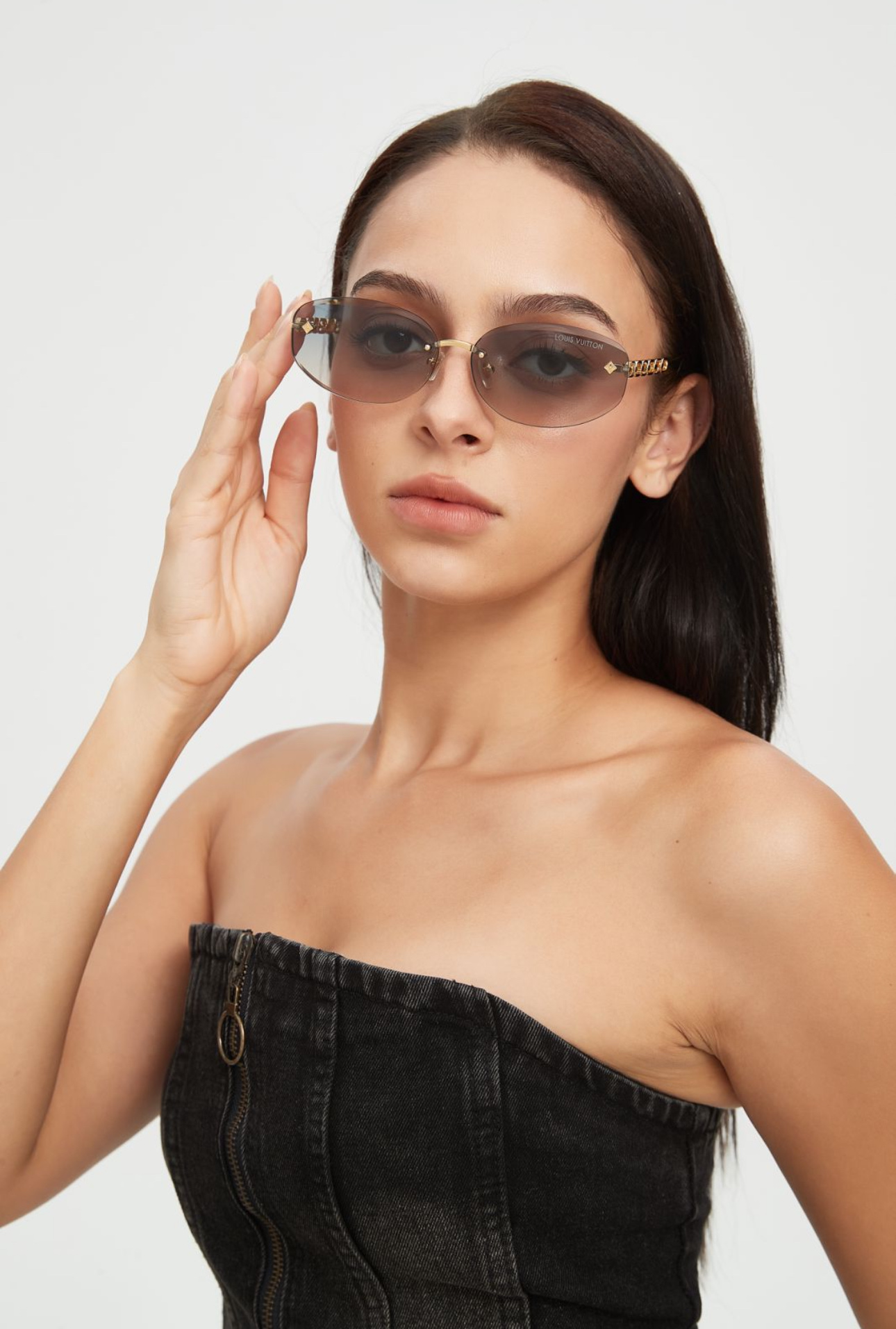 Louis Vuitton Z3016U Oval Sunglasses Gold Frame Dark Lens, 6413-135 8 i1756032861073 228 0 7
