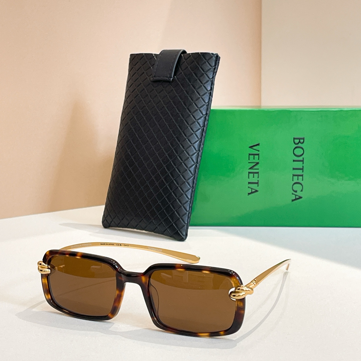Bottega Veneta BV1419S Green Frame Sunglasses, Size 5320-145, Stylish Shades 7 i1756191824016 2071 0 5