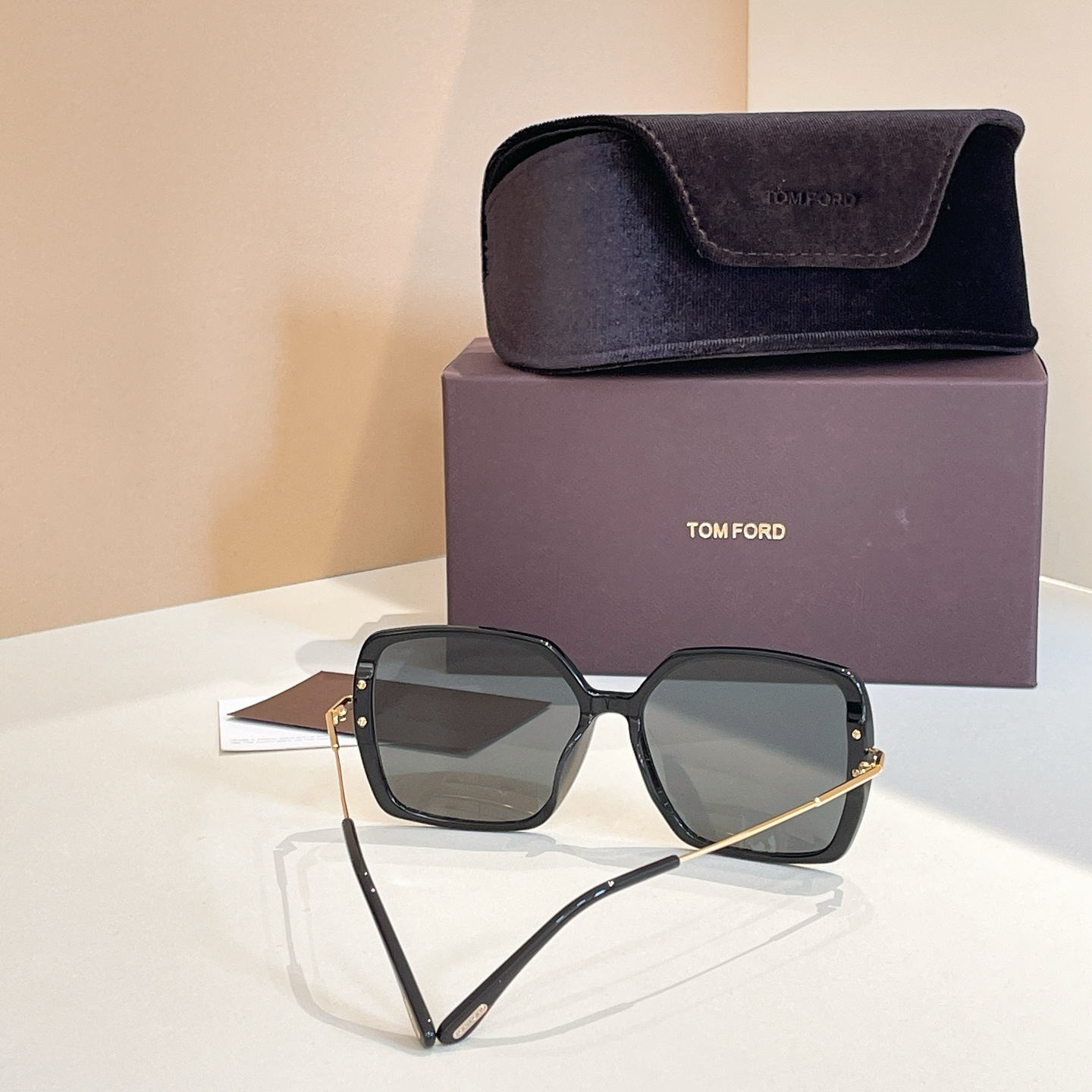 Tom Ford TF1039 Ivory Square Sunglasses with Brown Gradient Lenses 19 i1756193957856 9038 0 5