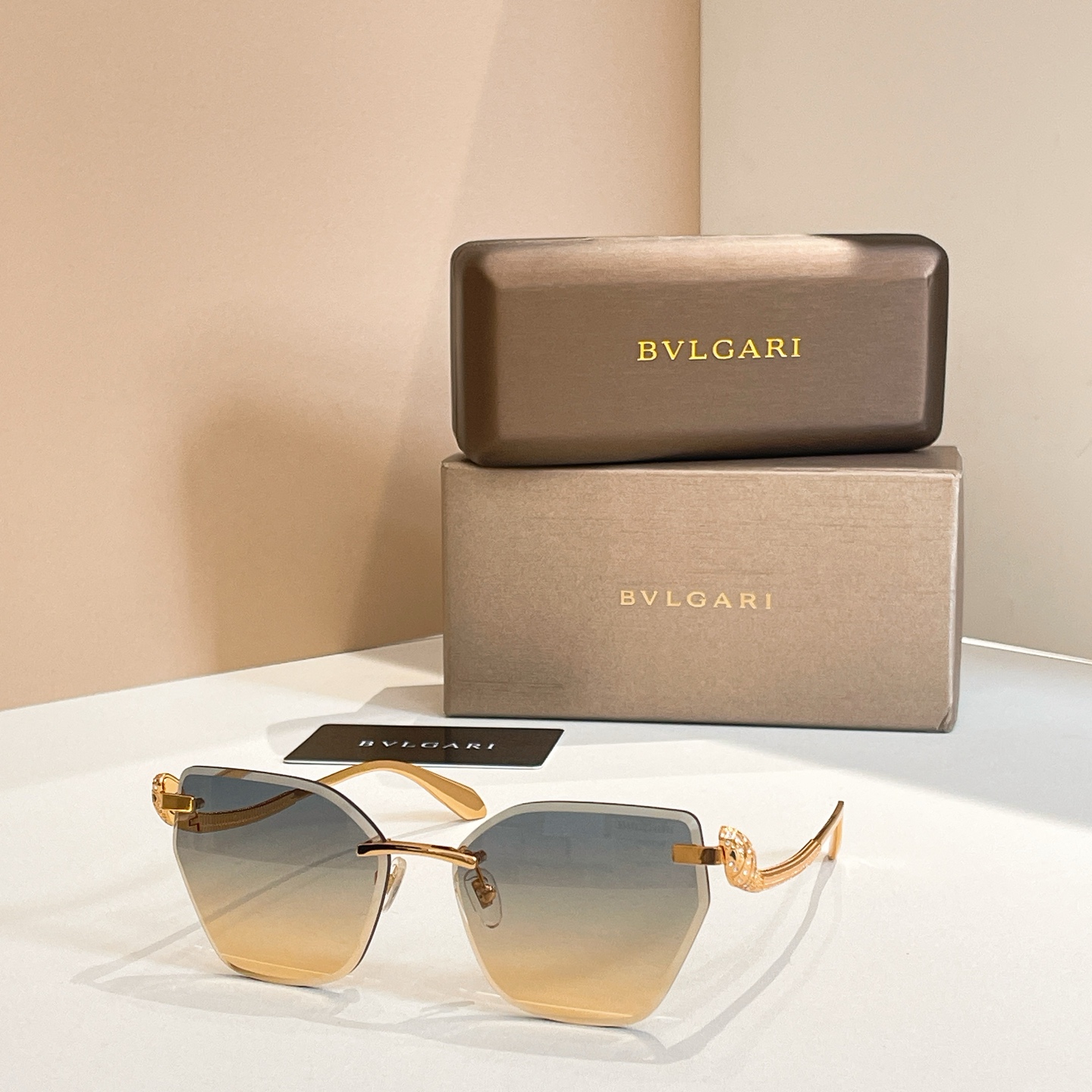 Bvlgari BV1428LU Rimless Sunglasses, Gradient Lens, Gold Frame, 60-16-136 4 i1756279123872 5449 0 2