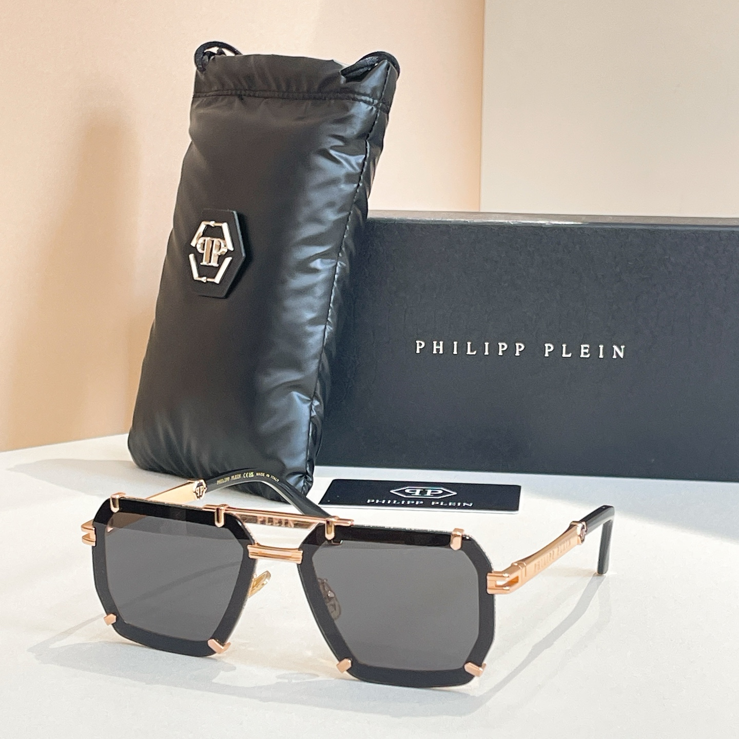 Philipp Plein SPP412 Sunglasses - Gold & Black Frame with Green Lens 4 i1756279321614 8635 0 3