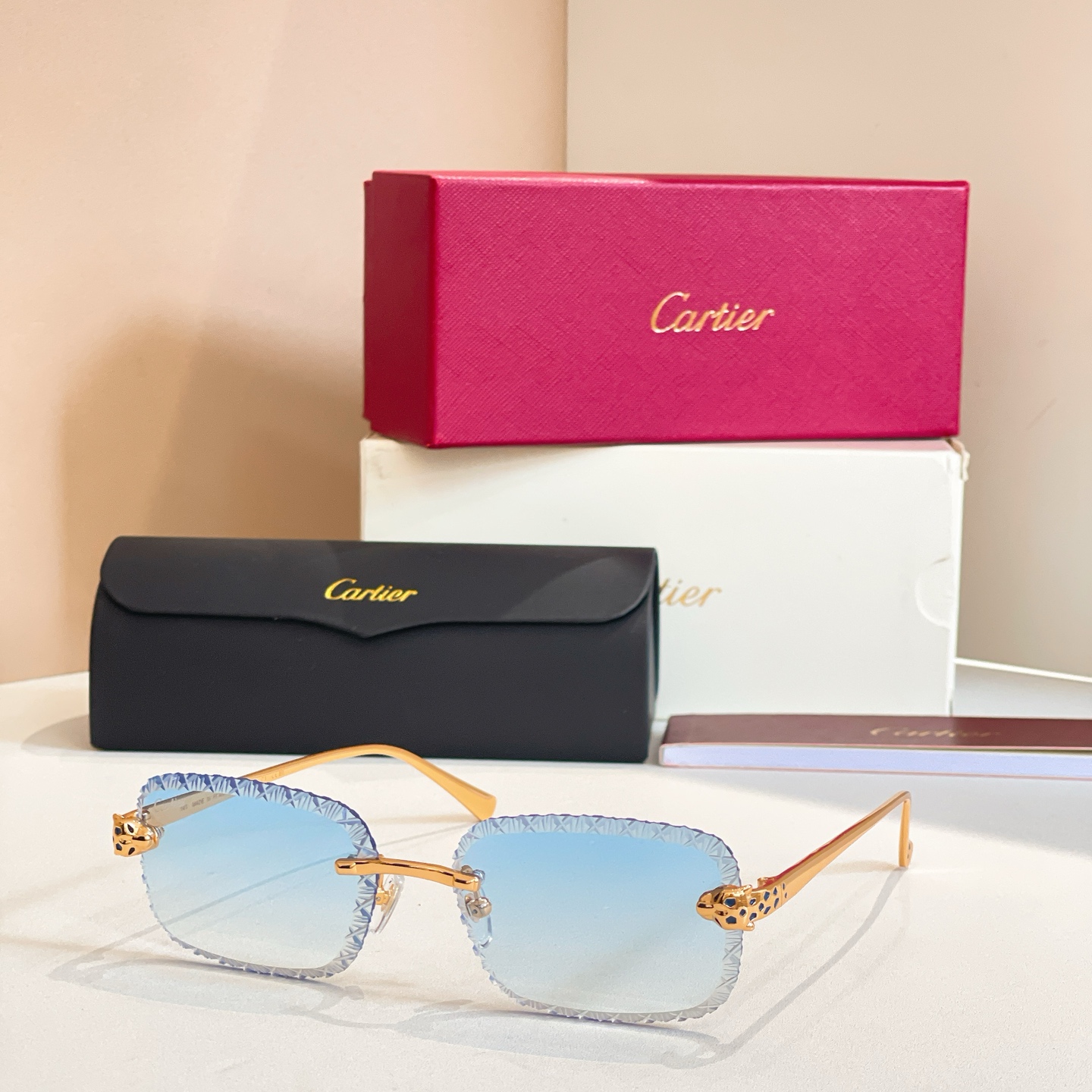 Cartie*✨✨✨MODEL：CT0830S ✨✨✨SIZE: 143✨✨✨太阳镜～，变色镜片～