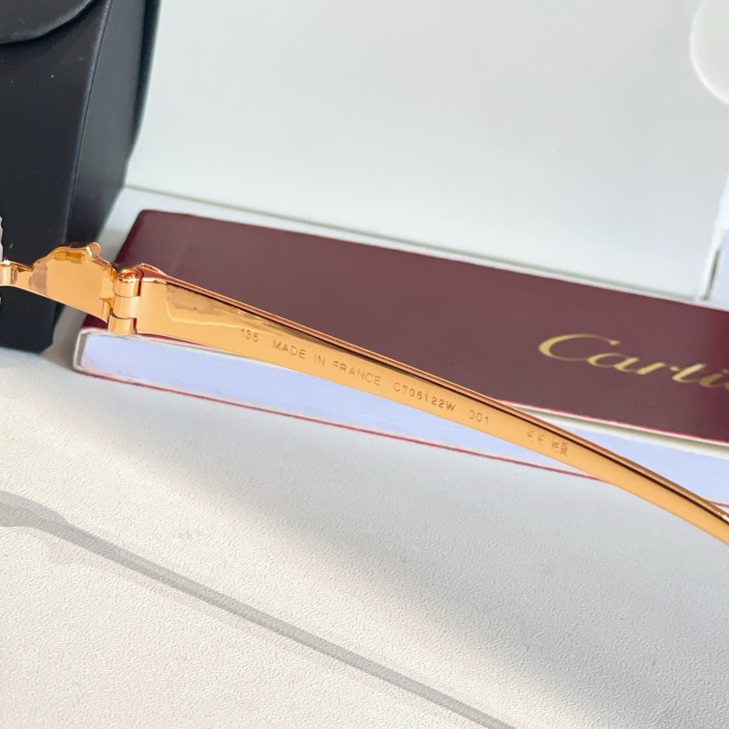 Cartie*✨✨✨MODEL：CT08226J/06122W ✨✨✨SIZE: 135✨✨✨变色镜片～