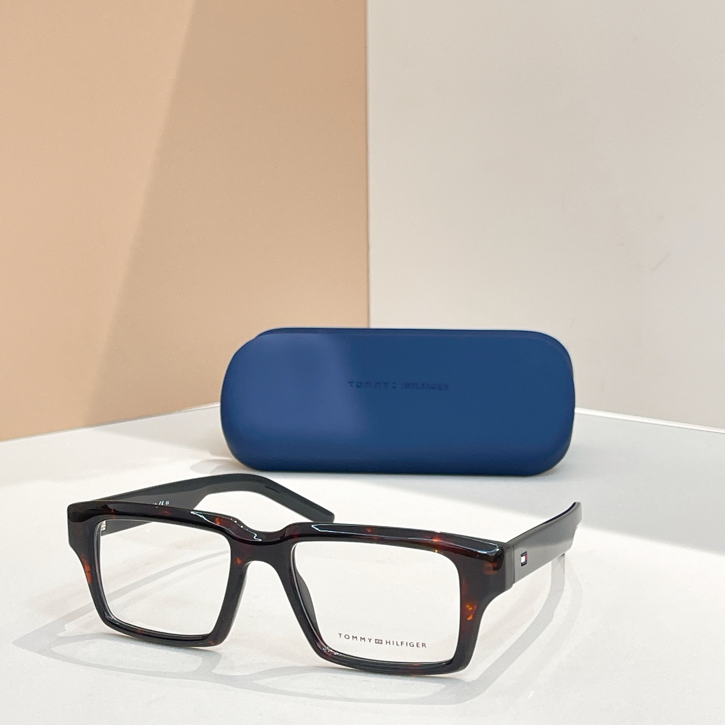 TOMMY HILFIGE*✨✨✨MODEL：TH2128 ✨✨✨SIZE：48口23-145✨✨✨