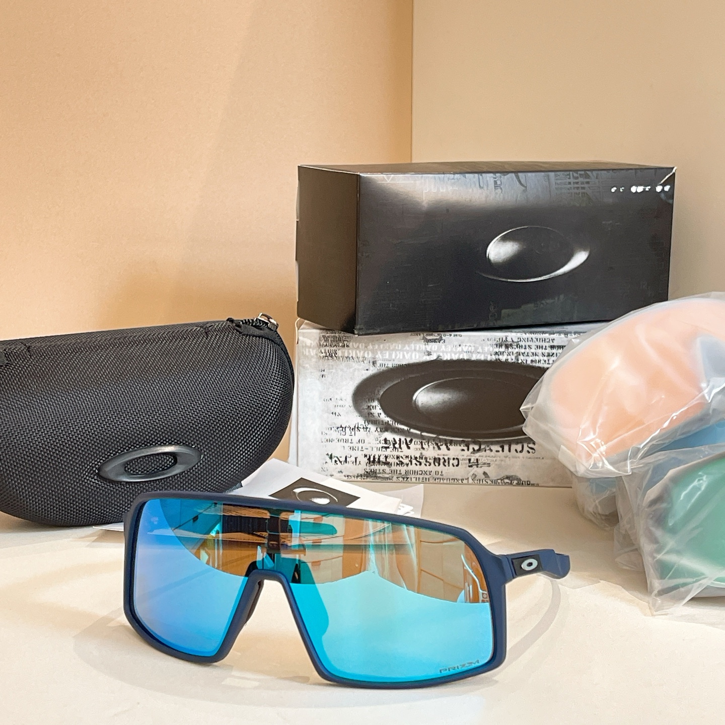 OAKLE*⚜️⚜️⚜️MODEL：OO9406A⚜️⚜️⚜️SIZE：140⚜️⚜️⚜️透明是变色片~