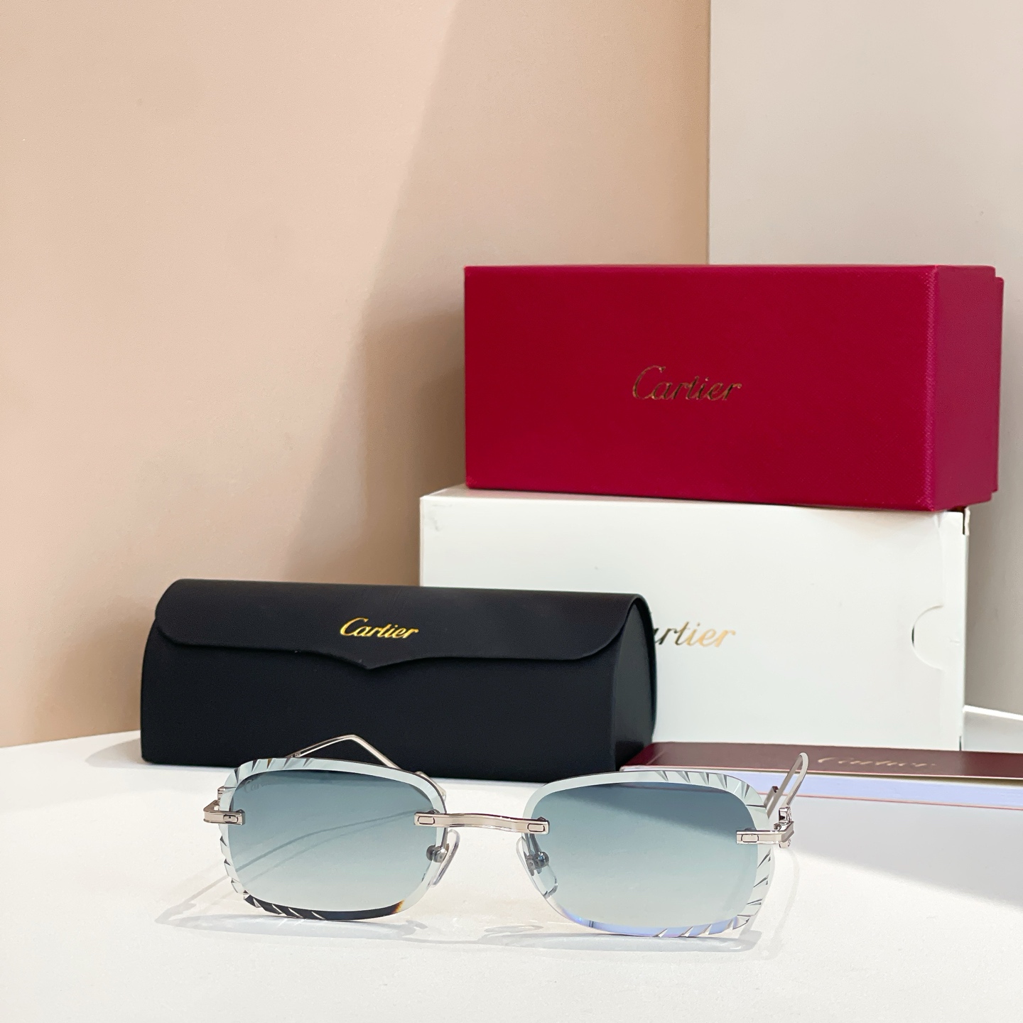 Cartie*✨✨✨MODEL：CT01620 ✨✨✨SIZE: 145✨✨✨太阳镜，变色片