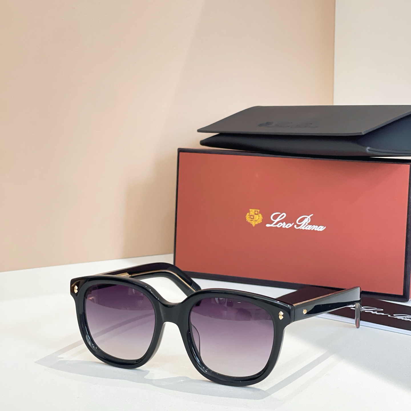 LORO PIANA🦋🦋🦋MODEL：SPAGNA🦋🦋🦋SIZE：52口21-145🦋🦋🦋配送盒子～～