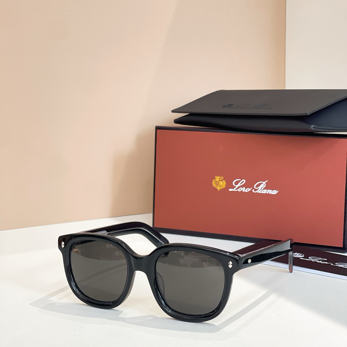 LORO PIANA🦋🦋🦋MODEL：SPAGNA🦋🦋🦋SIZE：52口21-145🦋🦋🦋配送盒子～～