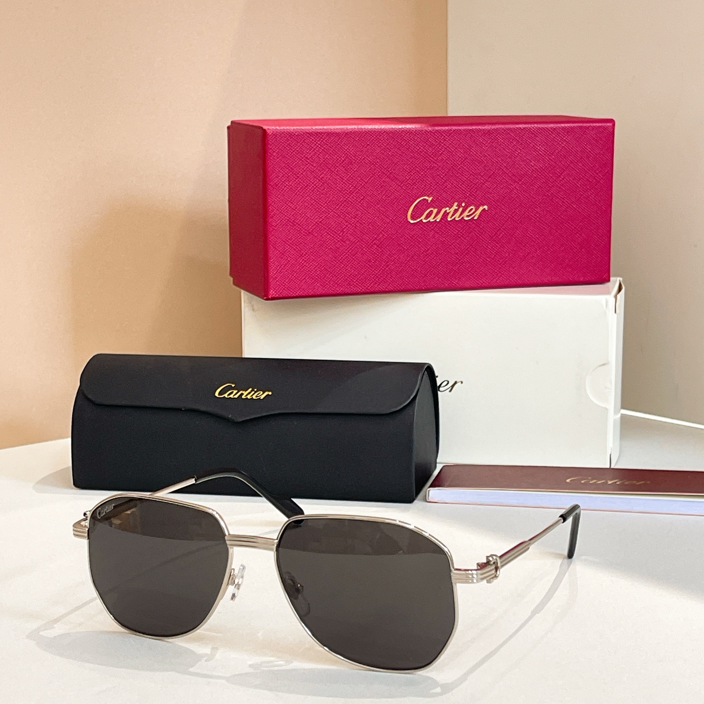 Cartie*✨✨✨MODEL：CT0484O✨✨✨SIZE: 145✨✨✨钛～