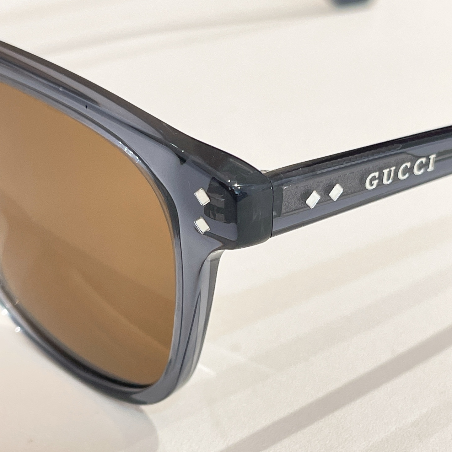 GUCC*🐝🐝🐝MODEL：GG1893S🐝🐝🐝SIZE：53口18-145🐝🐝🐝