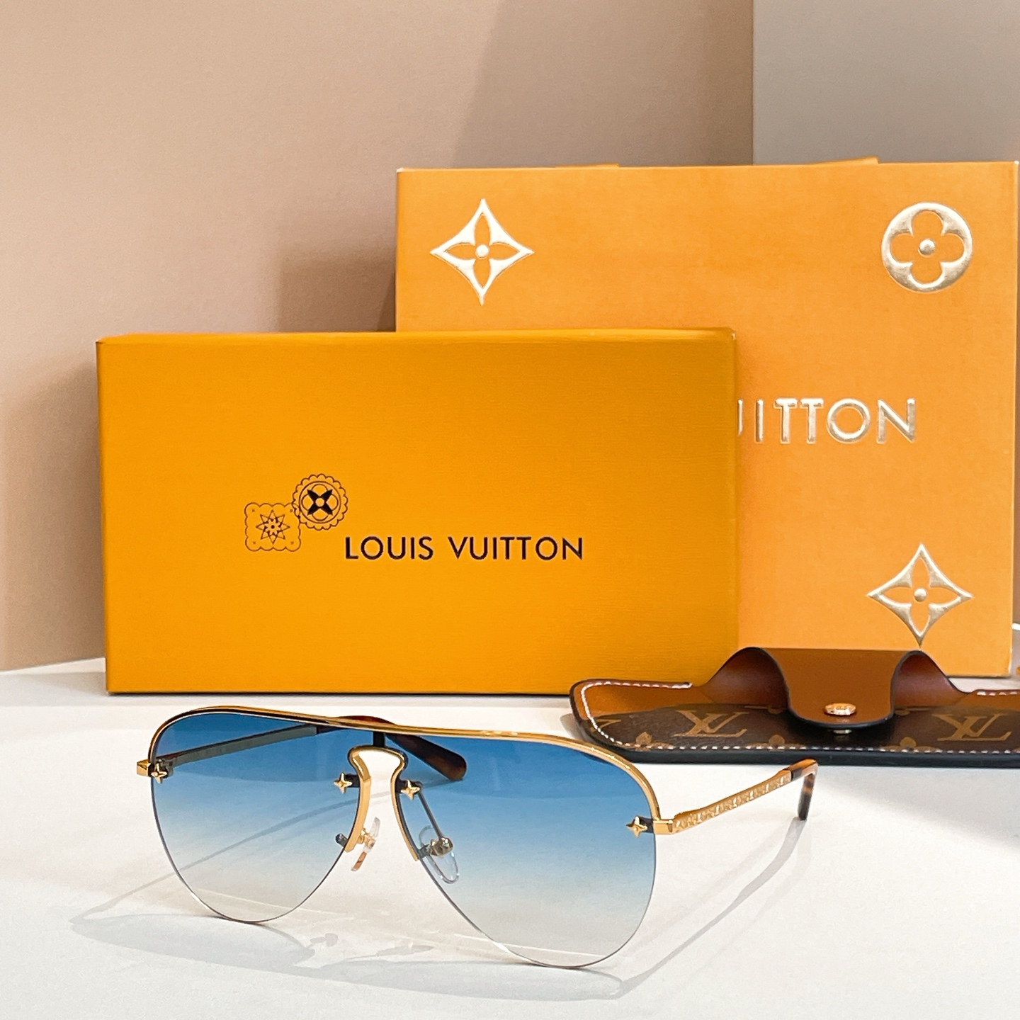 LOUIS VUITTO*🌟🌟🌟MODEL：Z1469U 🌟🌟🌟SIZE：60口16-140🌟🌟🌟