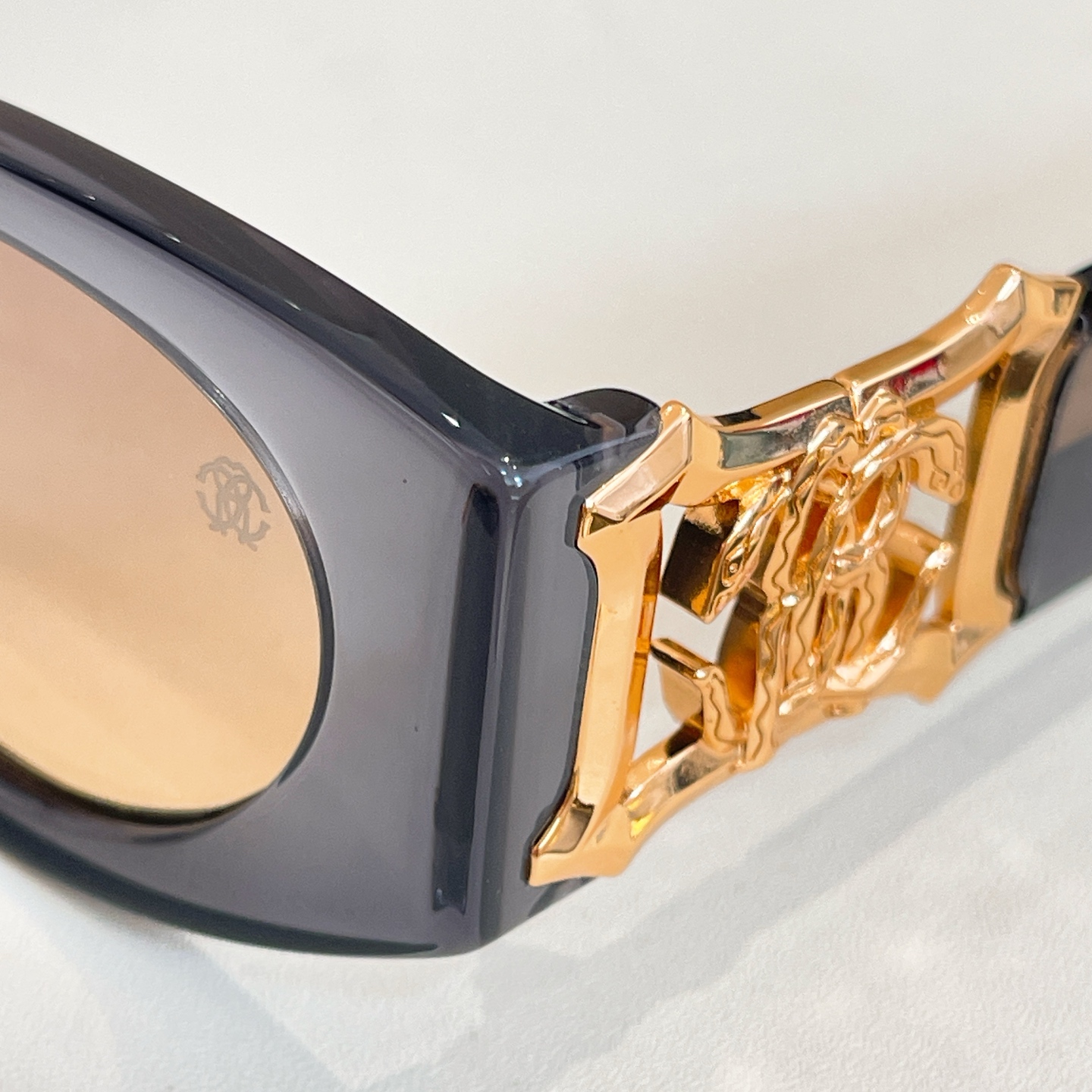 Roberto Cavalie*✨✨✨MODEL：SRC064✨✨✨ SIZE：50口21-132✨ ✨